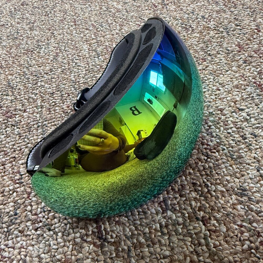 🏂✨ Kamugo Frameless Ski/Snowboard Goggles w/ Hard Case ✨🏂 - Picture 9 of 9